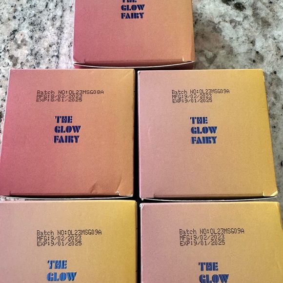 Glow fairy resurfacing body polish - new - Picture 4 of 4